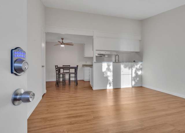 Property at 712 Mccoy Ct #59, Lodi, CA 95240, 2 beds, 1 bath