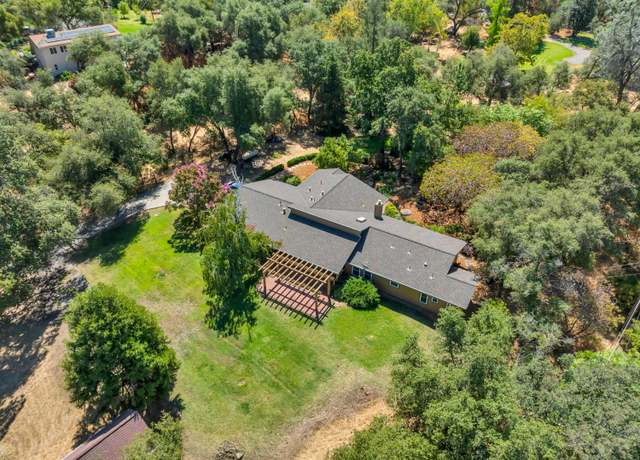 Property at 7538 Ridgeview Ln, Penryn, CA 95663, 3 beds, 3 baths