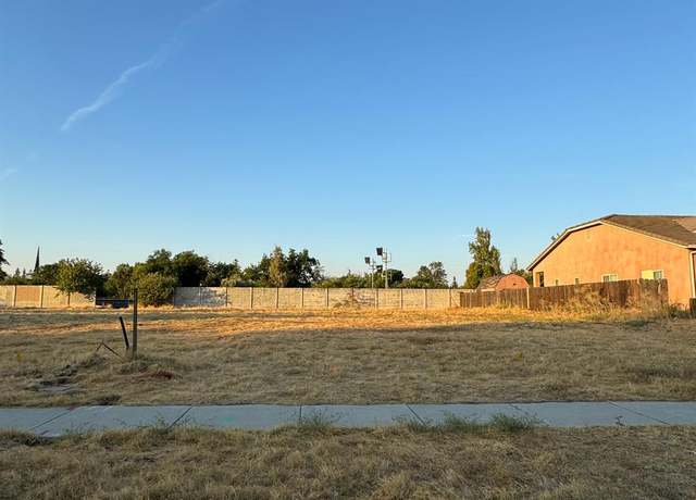 Property at 340 E Santa Fe Ave, Merced, CA 95340