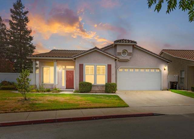 Property at 105 Little Johns Creek Dr, Oakdale, CA 95361, 2 beds, 2 baths