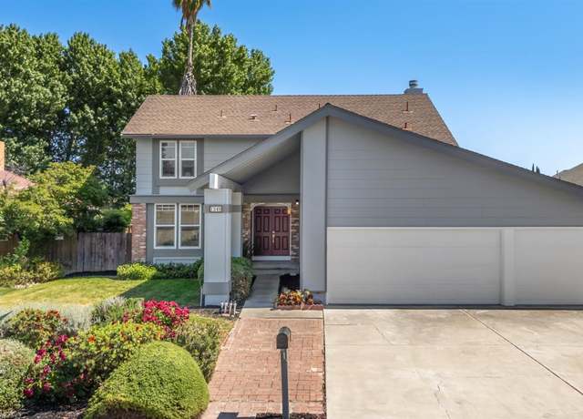 Property at 1340 Renown Dr, Tracy, CA 95376, 4 beds, 2.5 baths