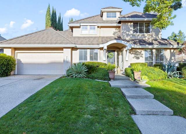 Property at 7717 E Port Dr, Sacramento, CA 95831, 3 beds, 3 baths