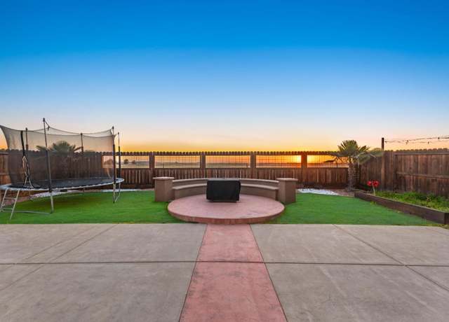 Property at 3706 Rockdale Dr, Rancho Cordova, CA 95742, 4 beds, 3 baths