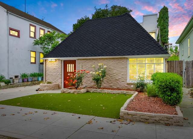 Property at 2210 10th St, Sacramento, CA 95818, 2 beds, 1 bath