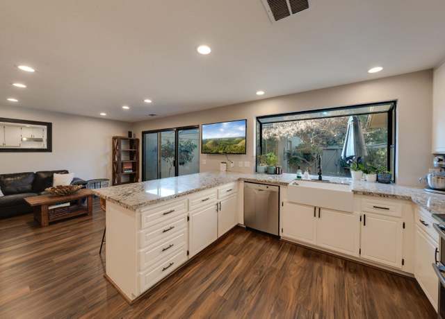 Property at 11329 Gold Country Blvd, Gold River, CA 95670, 3 beds, 2.5 baths