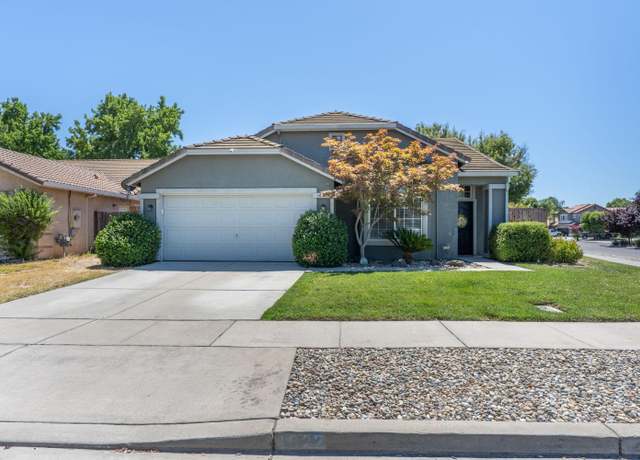 Property at 1022 Highlands Park Dr, Ceres, CA 95307, 3 beds, 2 baths