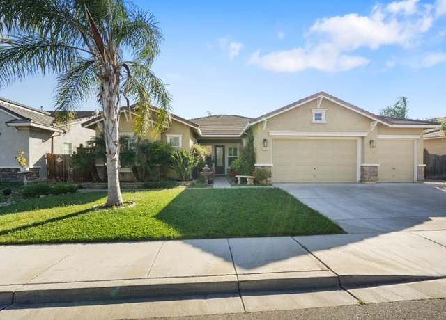 Property at 228 Northampton Way, Newman, CA 95360, 3 beds, 2 baths