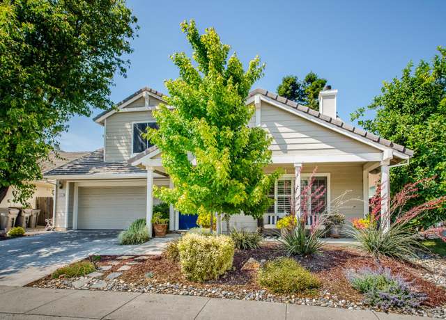 Property at 932 Duncan Cir, Woodland, CA 95776, 4 beds, 2.5 baths
