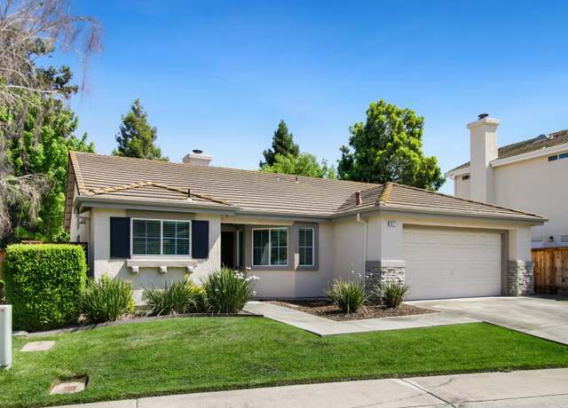 Property at 9527 Lake Park Ln, Elk Grove, CA 95758, 3 beds, 2 baths