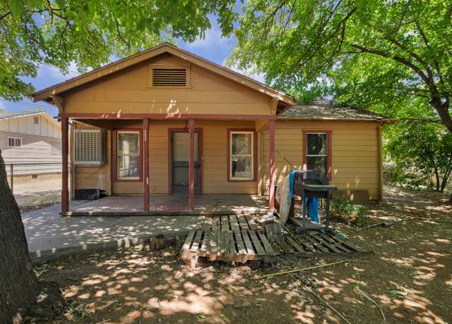 Property at 1124 12th St, Oroville, CA 95965, 4 beds, 2 baths