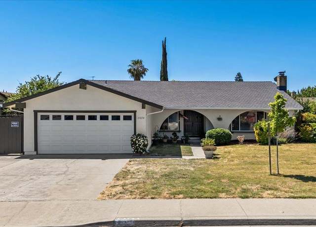 Property at 2424 Glasgow Dr, Ceres, CA 95307, 4 beds, 2 baths