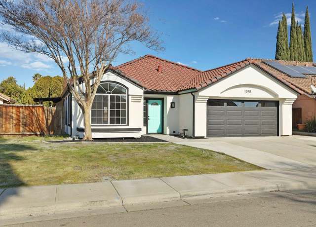 Property at 1575 Deer Run Ln, Tracy, CA 95376, 3 beds, 2 baths