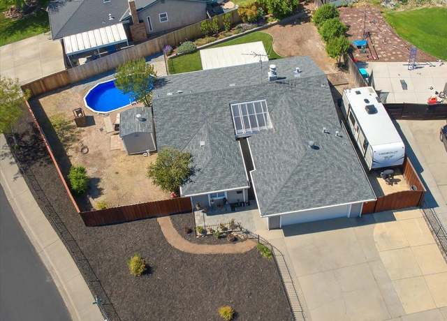 Property at 2705 Lassen Way, Rocklin, CA 95677, 3 beds, 2 baths