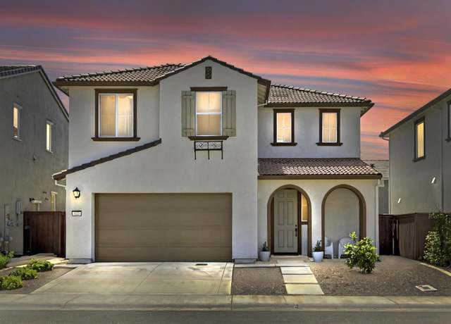 Property at 4439 French Dr, Folsom, CA 95630, 3 beds, 2.5 baths