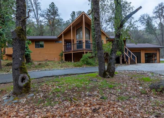 Property at 18900 Wolf Creek Rd, Grass Valley, CA 95949, 3 beds, 2 baths
