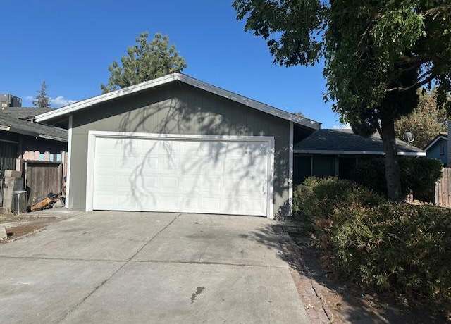 Property at 9314 Cherbourg Way, Stockton, CA 95210, 3 beds, 1 bath
