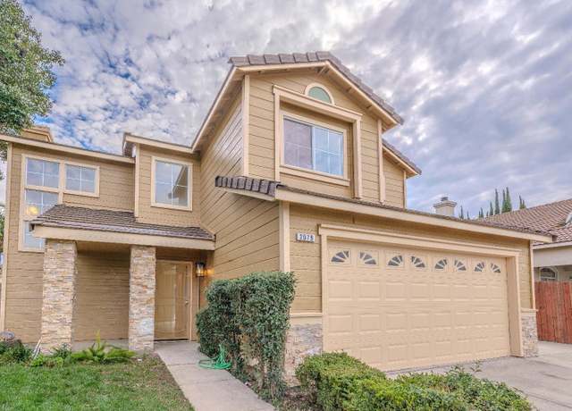 Property at 2079 Gordon Verner Cir, Stockton, CA 95206, 3 beds, 2.5 baths
