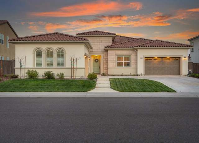 Property at 4064 Whitney Vista Ln, Rocklin, CA 95677, 4 beds, 3.5 baths