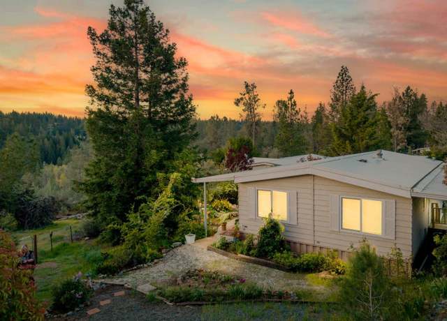 Property at 1519 Redwood Dr, Grass Valley, CA 95945, 2 beds, 2 baths