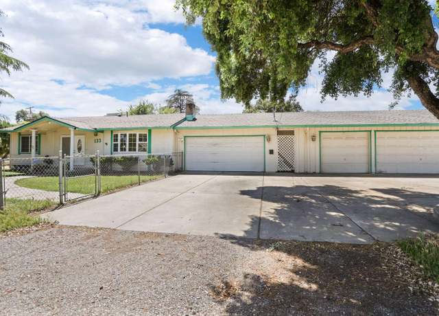Property at 133 S Carroll Ave, Stockton, CA 95215, 3 beds, 2 baths