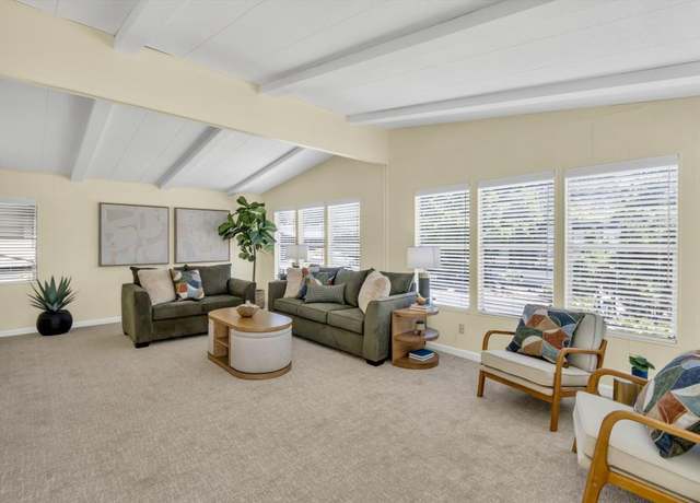 Property at 587 Southwood Dr, Folsom, CA 95630, 2 beds, 2 baths