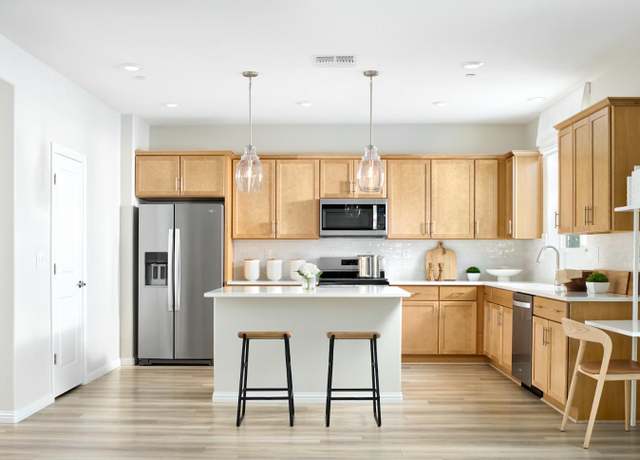 Property at 4081 Valance Way, Rancho Cordova, CA 95742, 5 beds, 3.5 baths