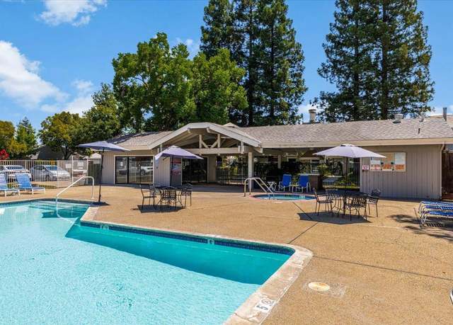 Property at 3606 Gold Creek Ln, Sacramento, CA 95827, 2 beds, 2 baths