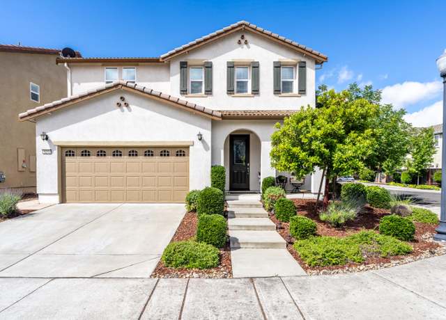 Property at 5271 Cloud Crest Way, Sacramento, CA 95835, 3 beds, 2.5 baths