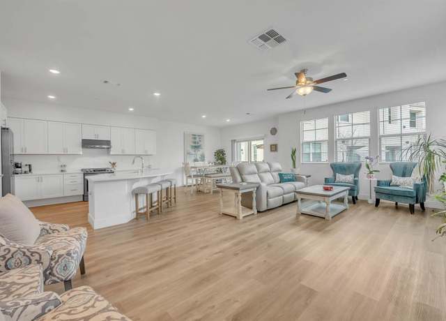 Property at 5301 E Commerce Way #30102, Sacramento, CA 95835, 3 beds, 2.5 baths