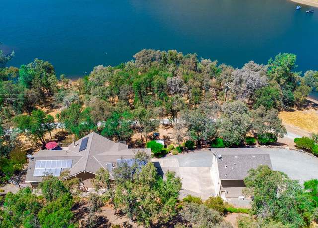 Property at 14000 Hatch Creek Rd, Coulterville, CA 95311, 3 beds, 3.5 baths