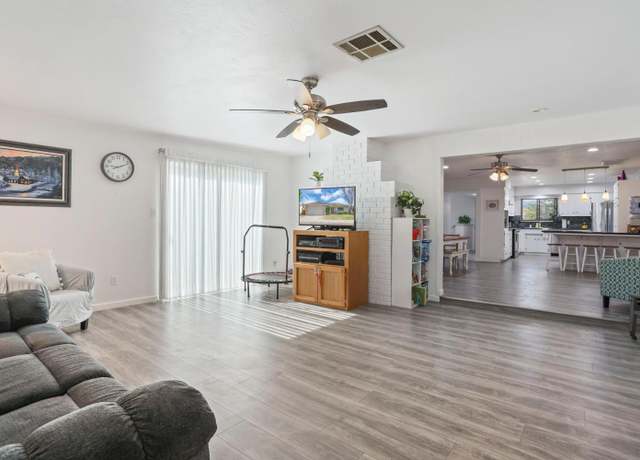 Property at 2131 Jerry Ln, Lodi, CA 95242, 3 beds, 2 baths