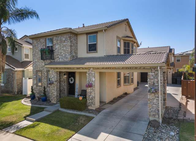 Property at 562 Ranger St, Oakdale, CA 95361, 5 beds, 4 baths