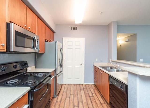 Property at 1211 Whitney Ranch Pkwy #1016, Rocklin, CA 95765, 3 beds, 2 baths