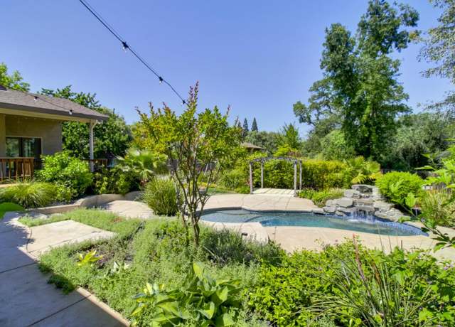 Property at 8401 Kroeger Ct, Fair Oaks, CA 95628, 4 beds, 3 baths