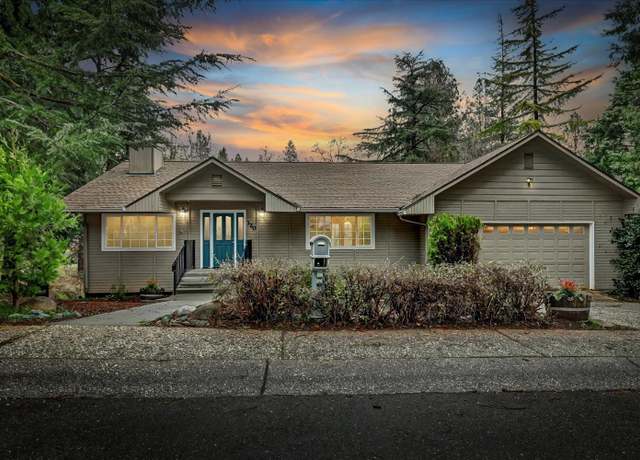 Property at 320 Rhode Island St, Grass Valley, CA 95945, 3 beds, 2.5 baths