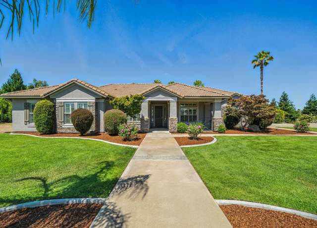 Property at 9400 Crossrail Dr, Wilton, CA 95693, 4 beds, 2.5 baths