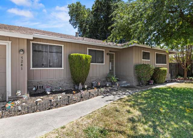 Property at 7241 Camino Del Rey St, Sacramento, CA 95831, 6 beds, 3 baths