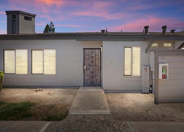 Property at 1313 Floyd Ave #126, Modesto, CA 95355, 2 beds, 1 bath