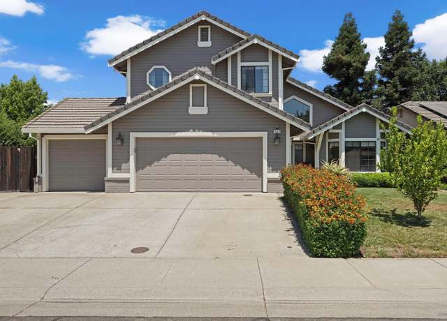 Property at 560 Fountain Way, Dixon, CA 95620, 4 beds, 3 baths
