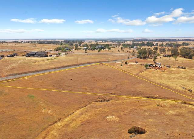 Property at 3926 Hokan Ln, Wheatland, CA 95692