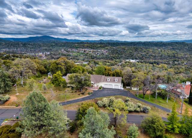 Property at 16455 Crestridge Ave, Sonora, CA 95370, 3 beds, 2.5 baths