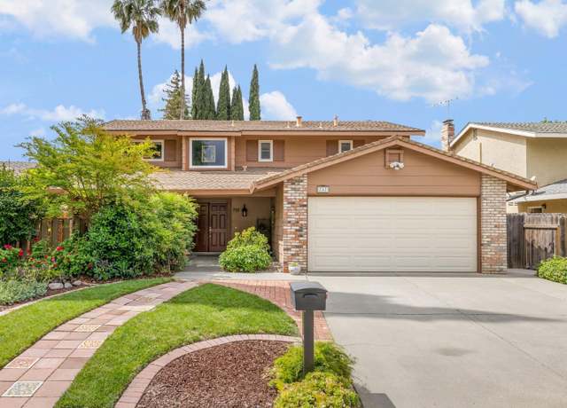 Property at 737 Heather Ln, Woodland, CA 95695, 4 beds, 2.5 baths