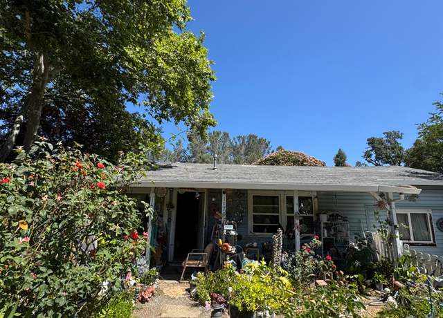 Property at 11701 Jones St, Auburn, CA 95603, 2 beds, 1 bath