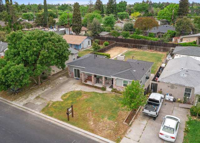 Property at 2331 Carol St, Modesto, CA 95354, 2 beds, 1 bath