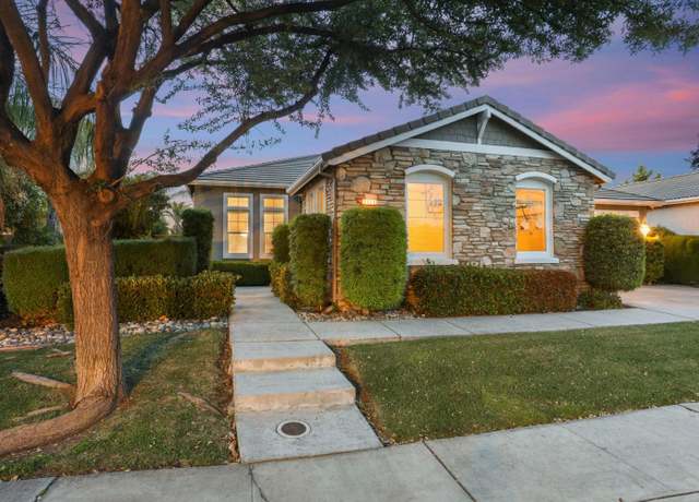 Property at 1401 Oasis Ln, Patterson, CA 95363, 4 beds, 2.5 baths