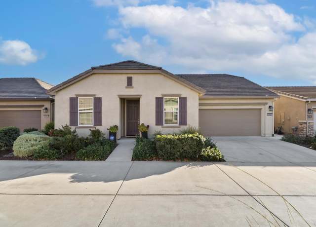 Property at 4553 Paso Centro Ln, Sacramento, CA 95834, 2 beds, 2.5 baths