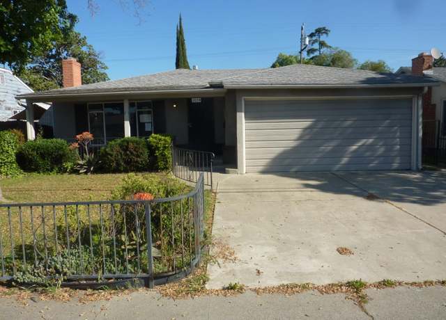 Property at 2059 Country Club Blvd, Stockton, CA 95204, 3 beds, 1 bath