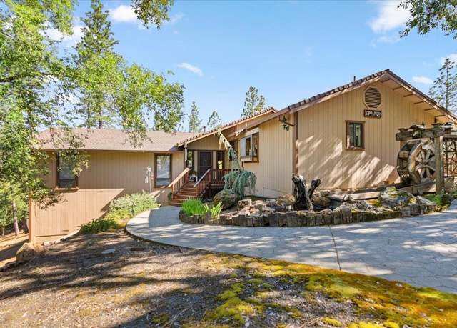Property at 1431 Peek A Boo Ln, Colfax, CA 95713, 3 beds, 3 baths