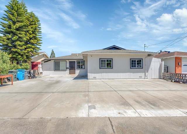 Property at 954 Grant St, Vallejo, CA 94590, 3 beds, 2 baths