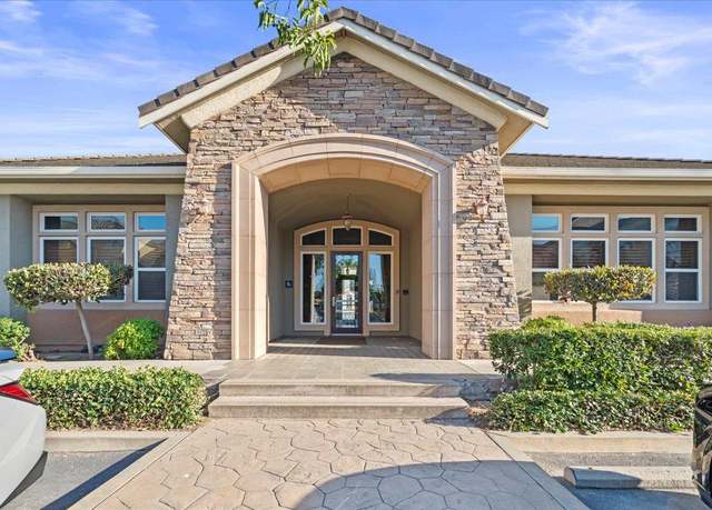 Property at 1360 Shady Ln #418, Turlock, CA 95382, 2 beds, 1 bath